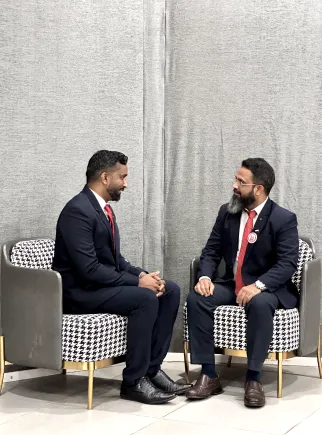 Murshid Pulkada sharing his knowledge with another person.best motivational speaker in kerala